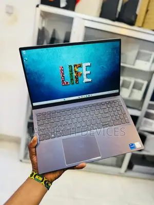 Laptop Dell Vostro 15 5568 16GB Intel Core i7 SSD 512GB