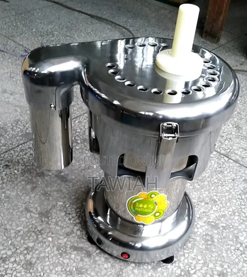 Commercial Juice Extractor