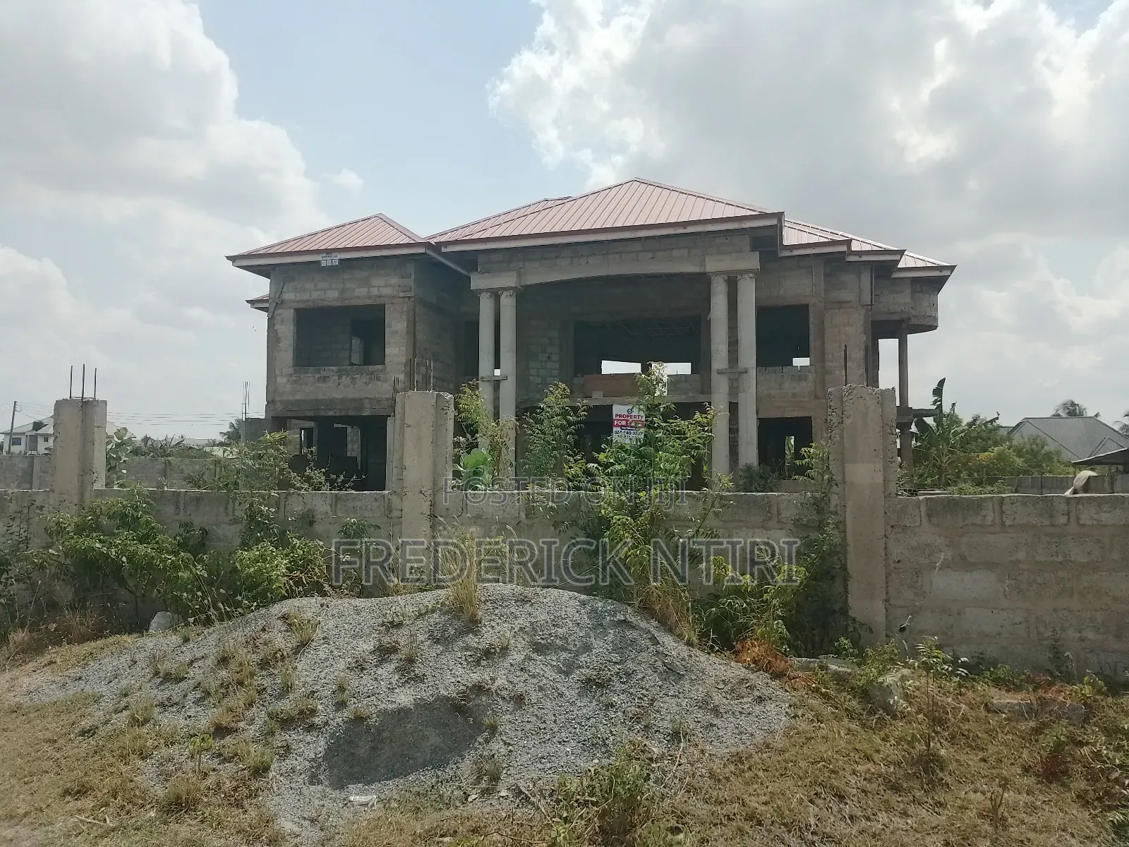 Four Bedroom Uncompleted House for Sale at Gbetsili, Soldier Line