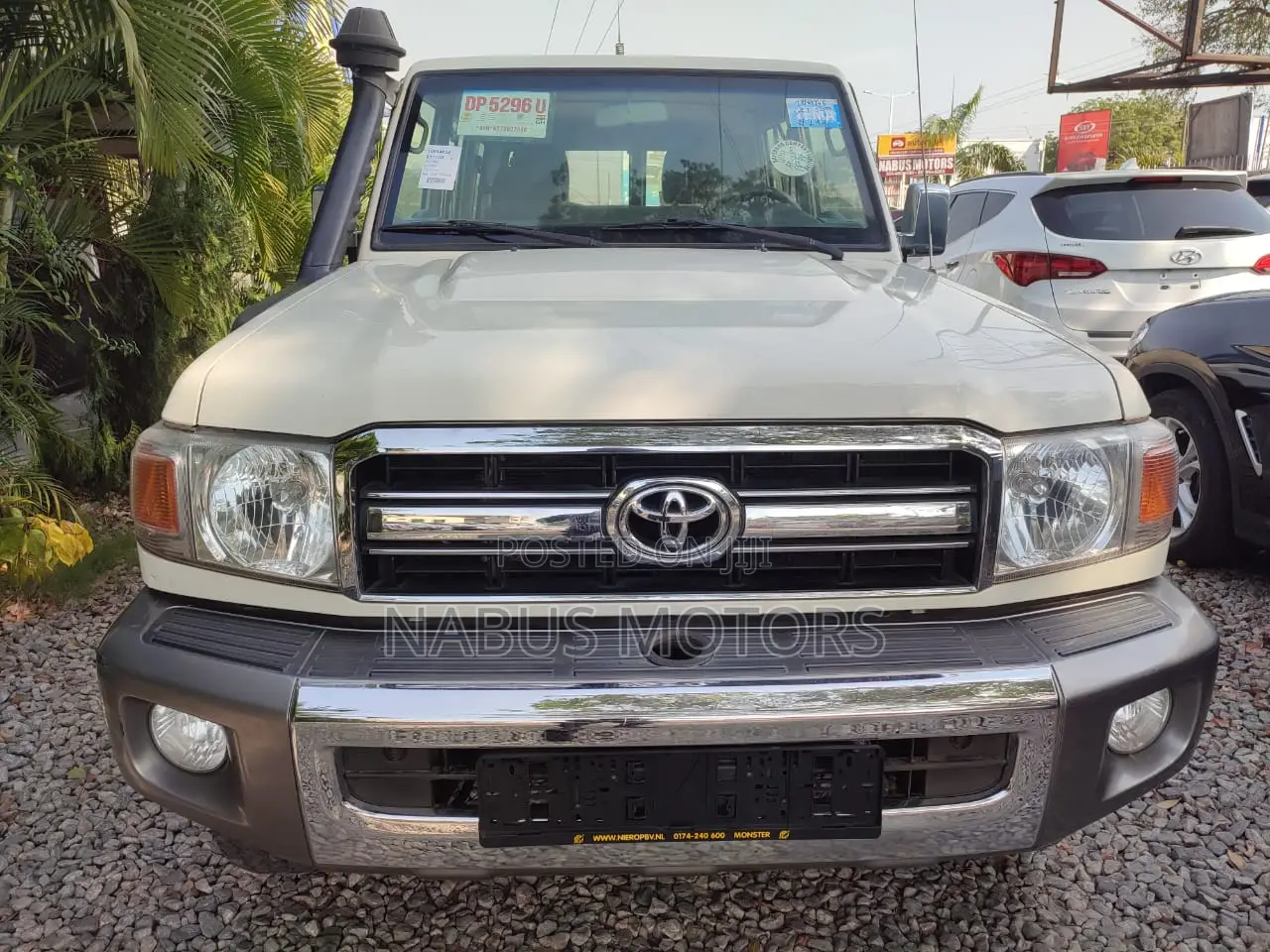 Toyota Land Cruiser 79 Series 2017 White
