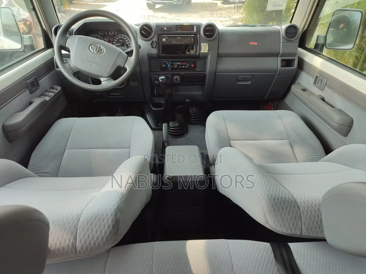 Toyota Land Cruiser 79 Series 2017 White
