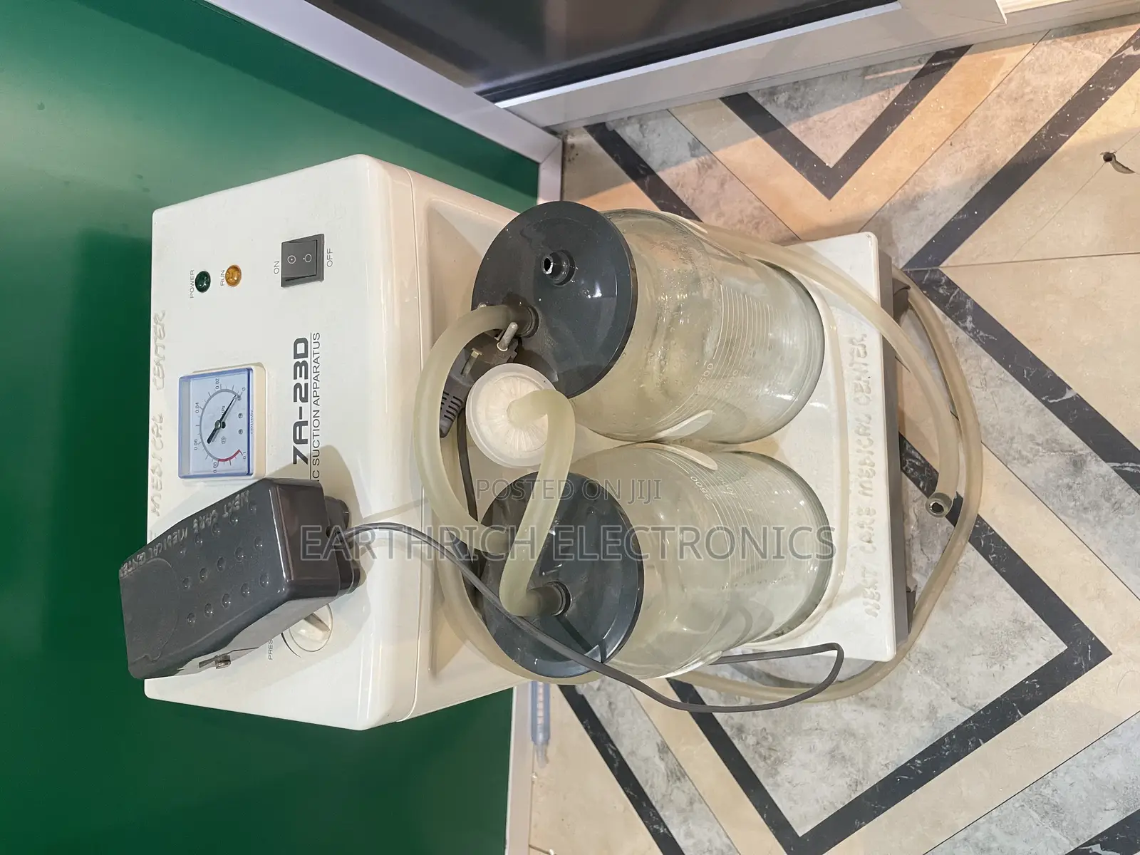 Yuwell 7a-23d Electric Suction Apparatus Designed for Hospital