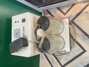 Yuwell 7a-23d Electric Suction Apparatus Designed for Hospital