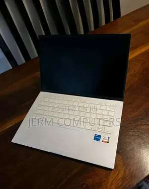 New Laptop LG Gram 14 16GB Intel Core i7 SSD 1T