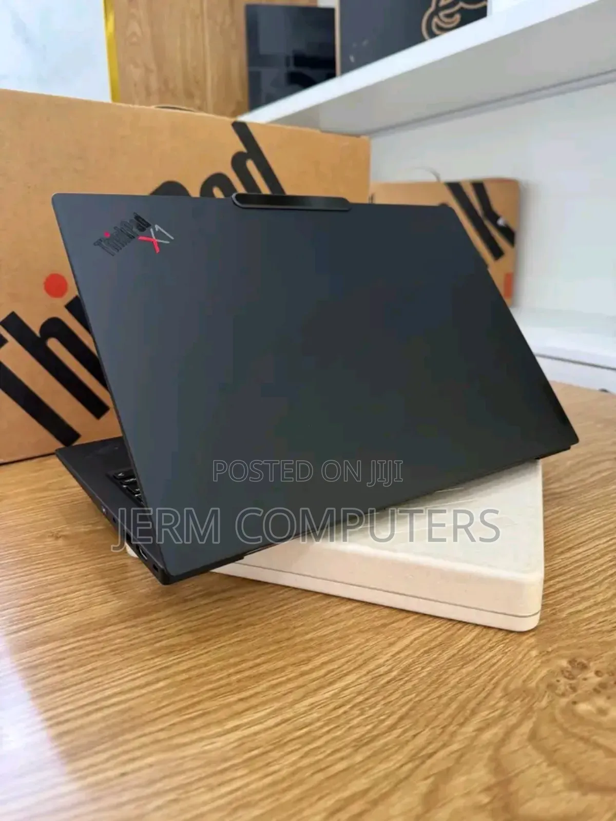 New Laptop Lenovo IdeaPad D330 16GB Intel Core Ultra 7 SSD 1T
