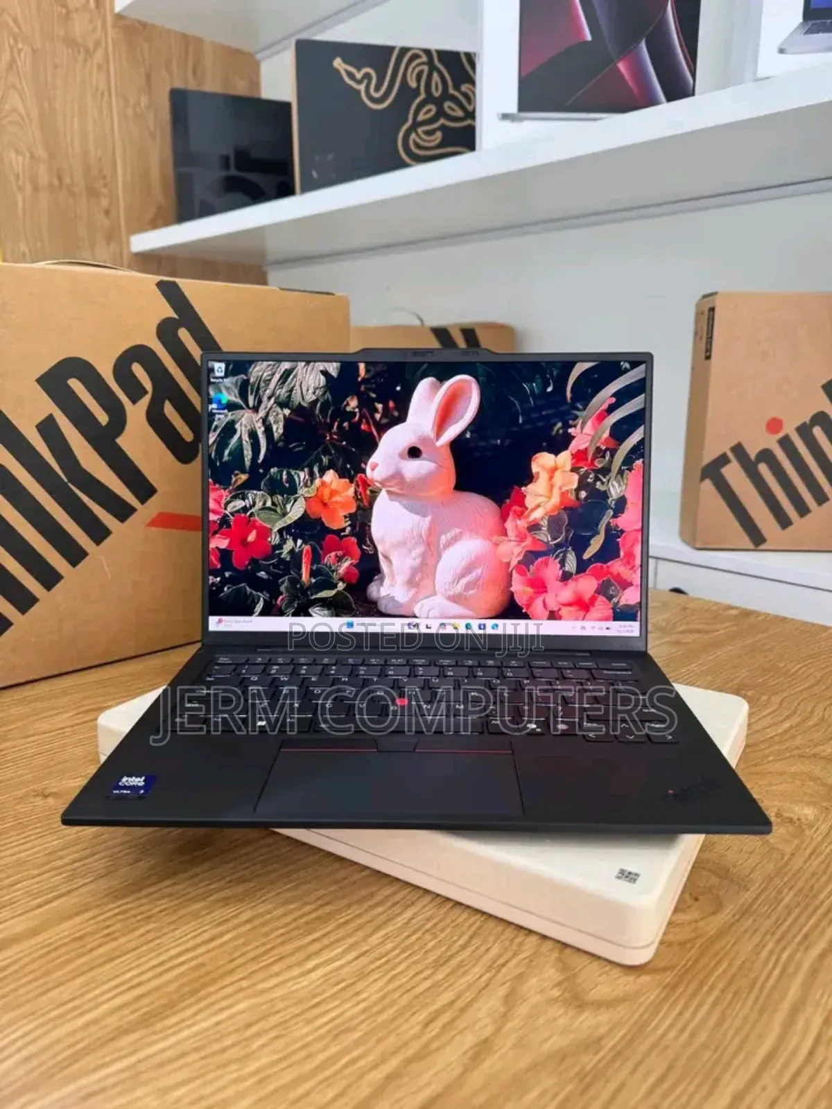 New Laptop Lenovo IdeaPad D330 16GB Intel Core Ultra 7 SSD 1T