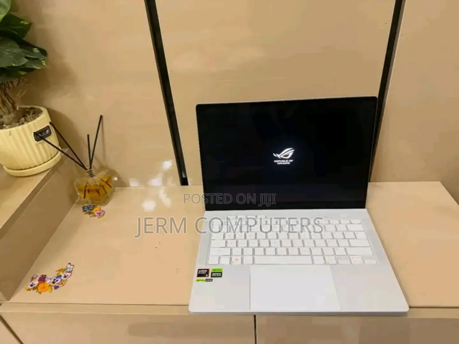 New Laptop Asus ROG Zephyrus G14 16GB AMD Ryzen 9 SSD 1T