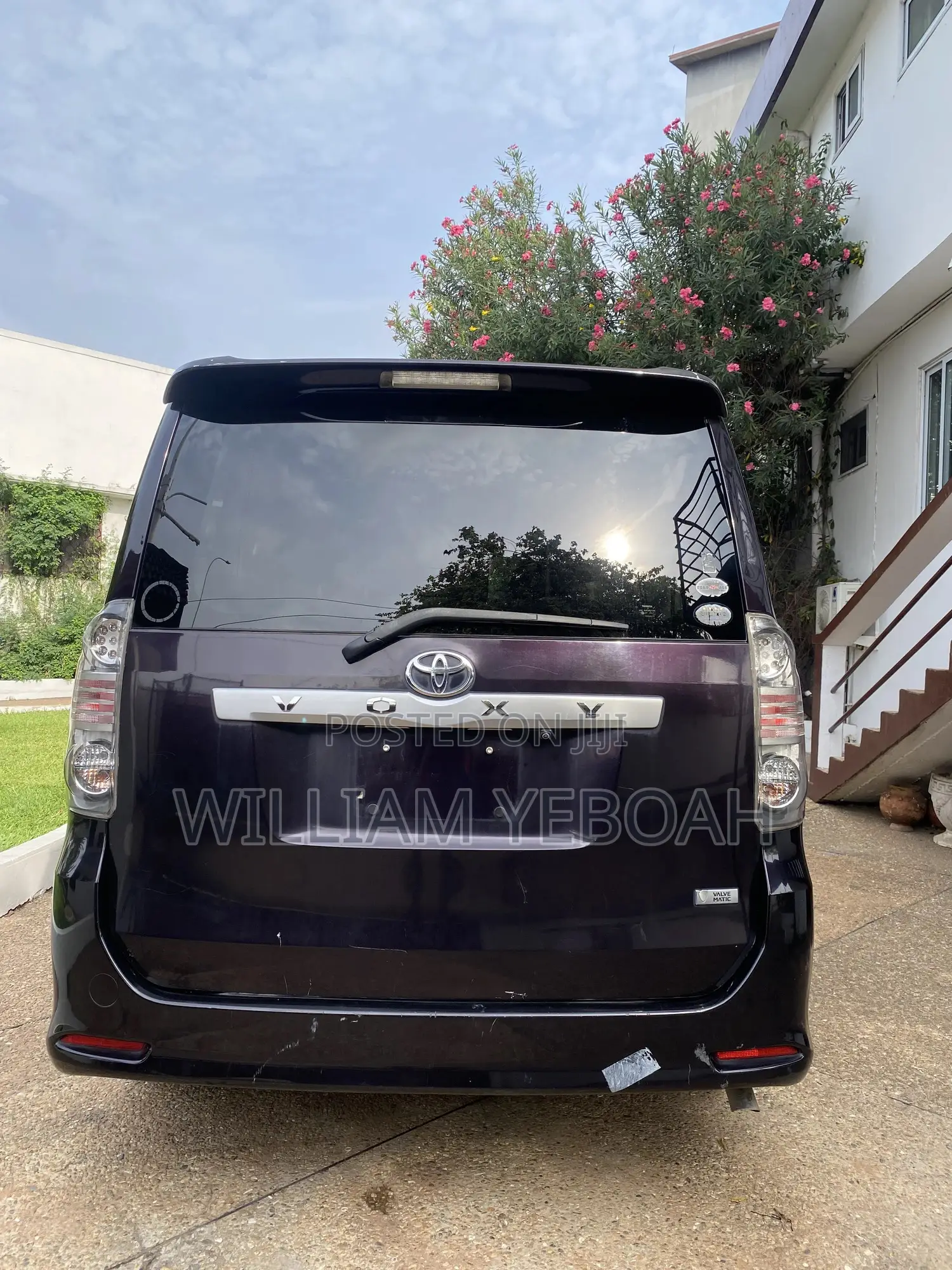 Toyota Voxy 2011 Black