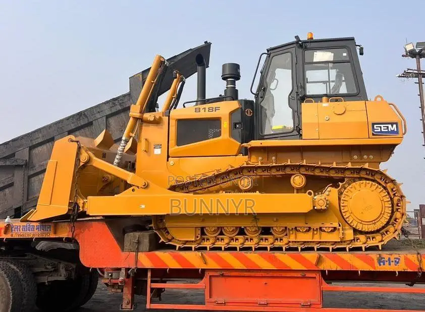Sem 818f Track Type Bulldozer – Machine Available For Sale In Ghana