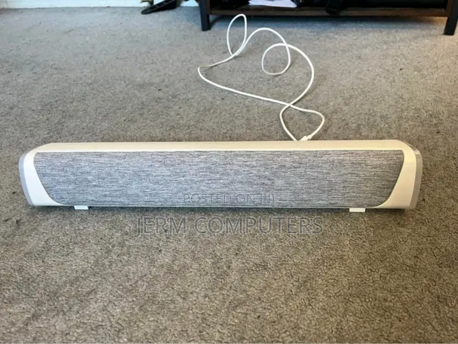 White Dolby Atmose Sounbar
