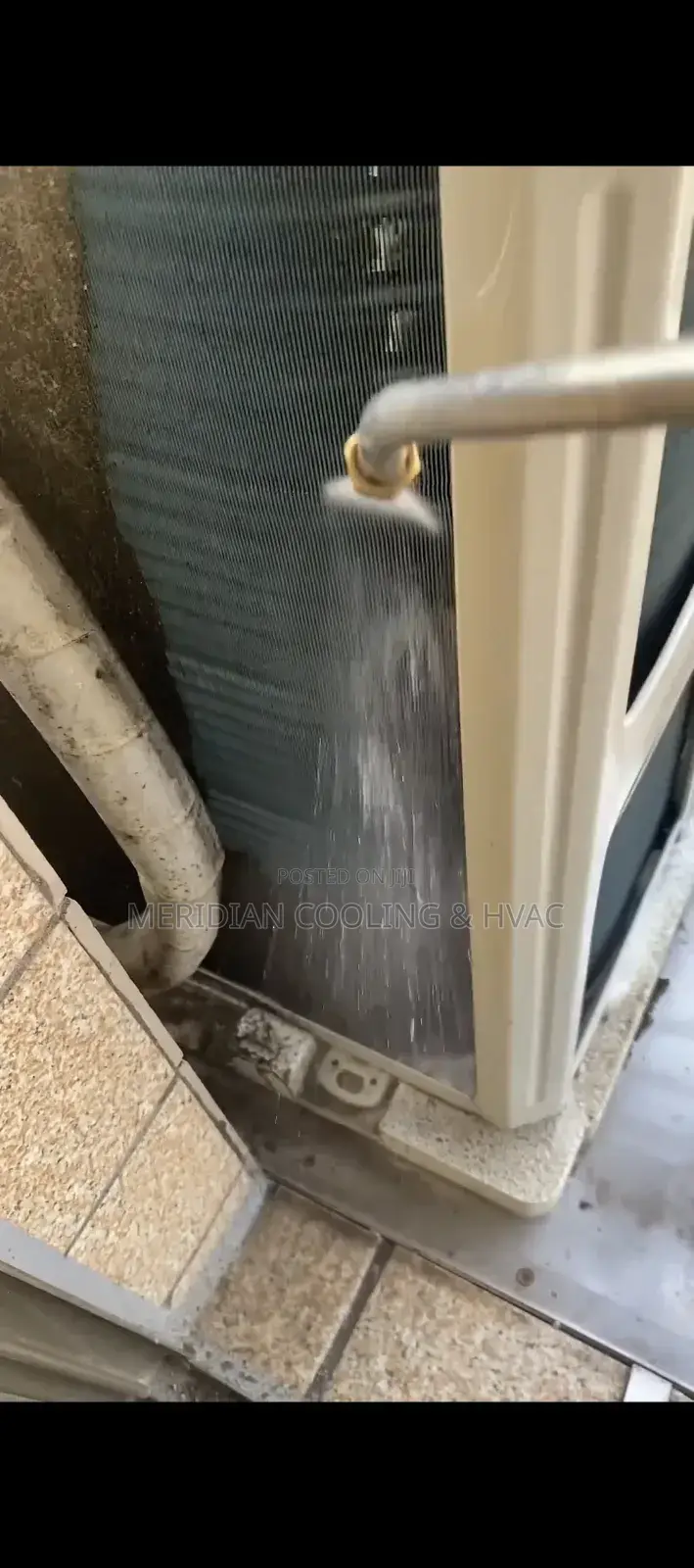 Air Conditioning Cleaning Washing Serving