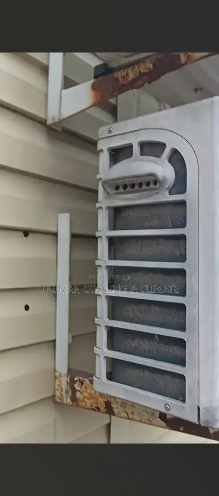 Air Conditioning Cleaning Washing Serving