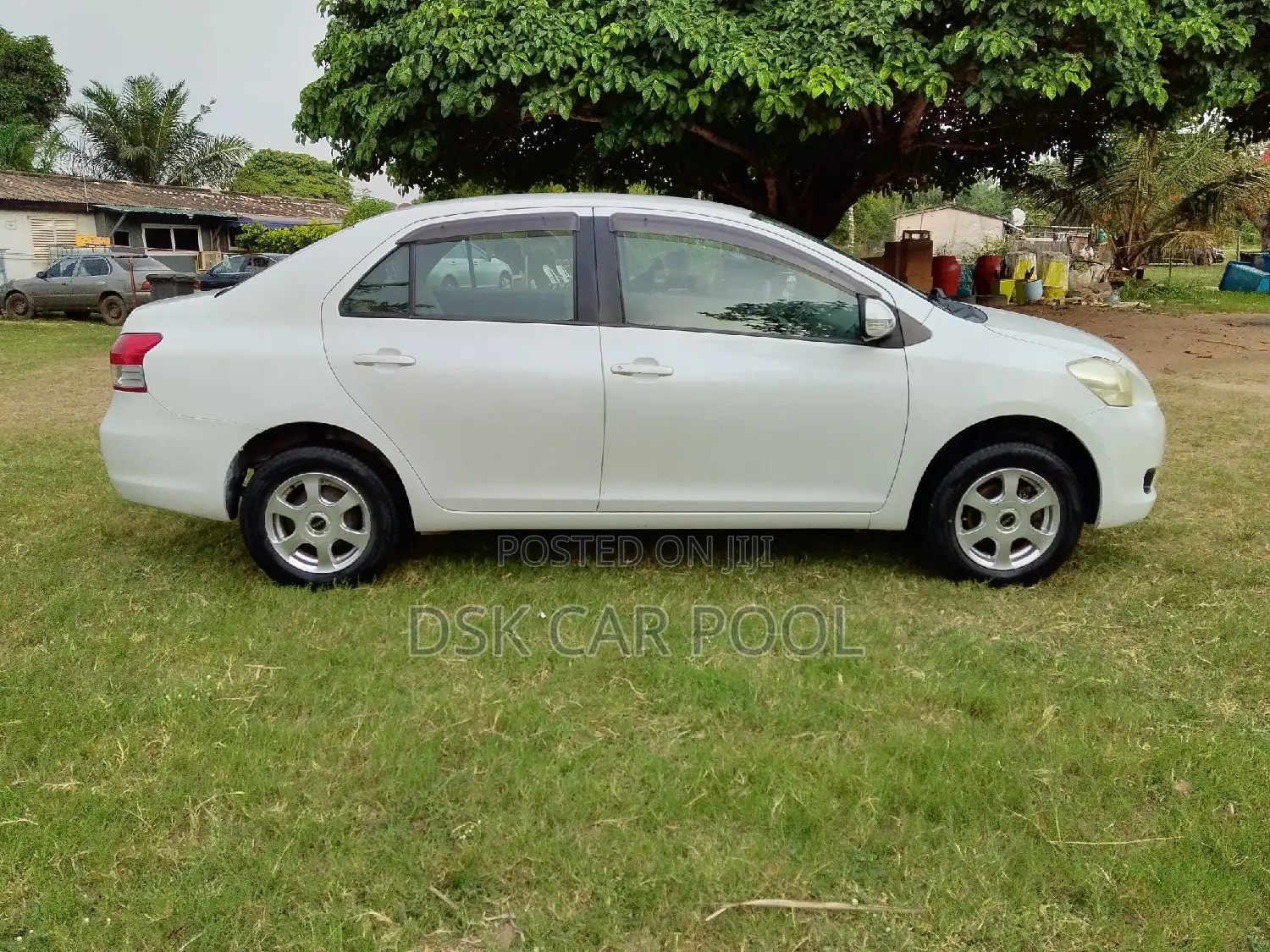 Toyota Belta 2010 White