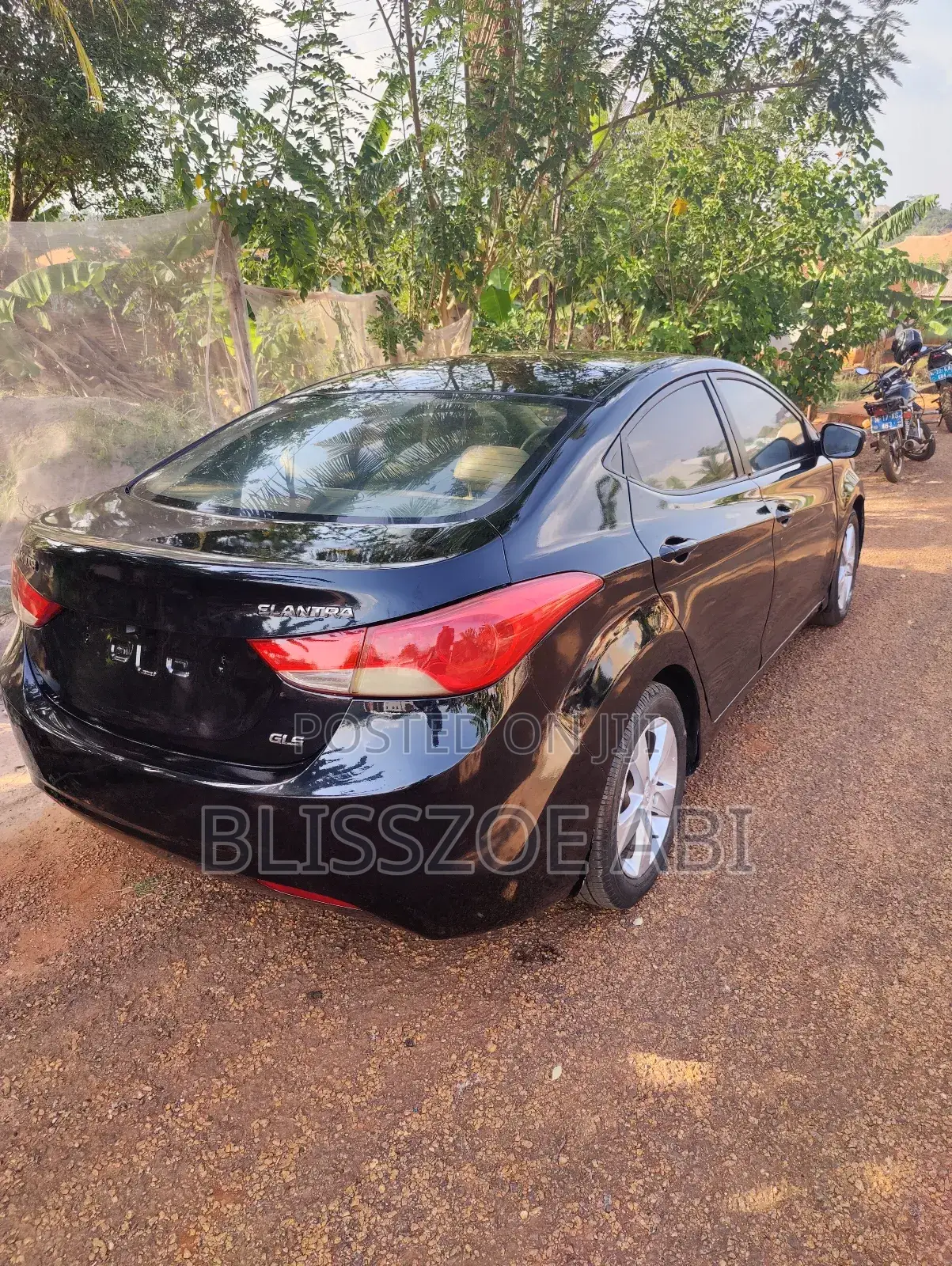 Hyundai Elantra 2013 Black