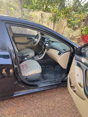 Hyundai Elantra 2013 Black