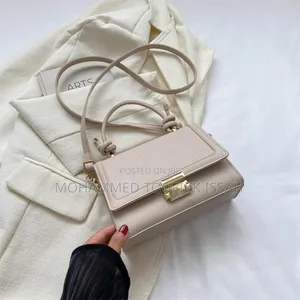 Fashionable Simple Small Square Women's Casual Shoulder Retro Bag