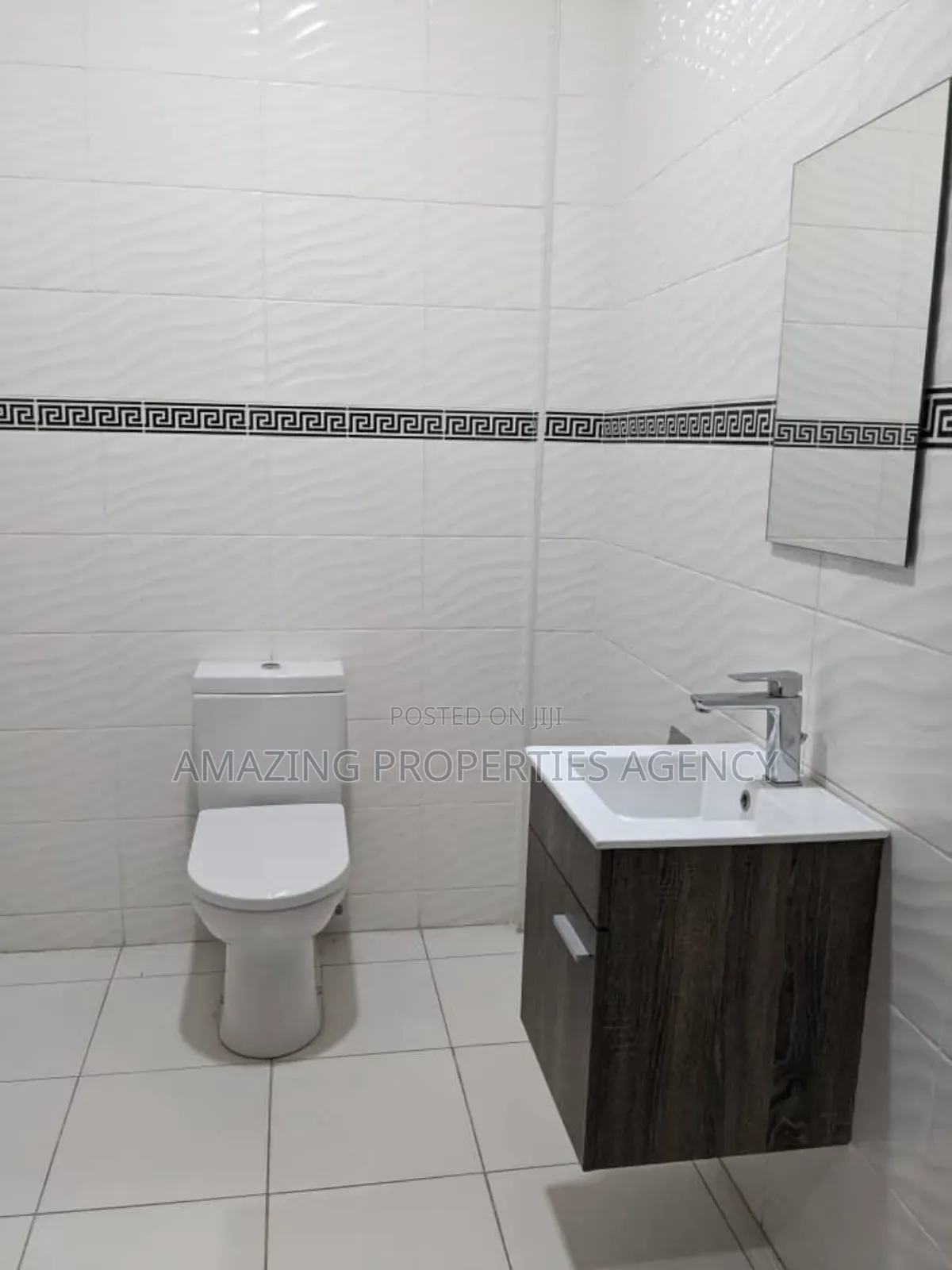 5bdrm House in Cantonment, Acquinas for rent