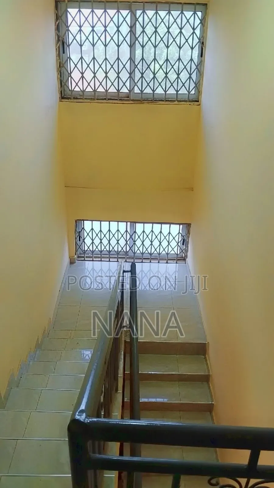 5bdrm House in Community 25 for sale