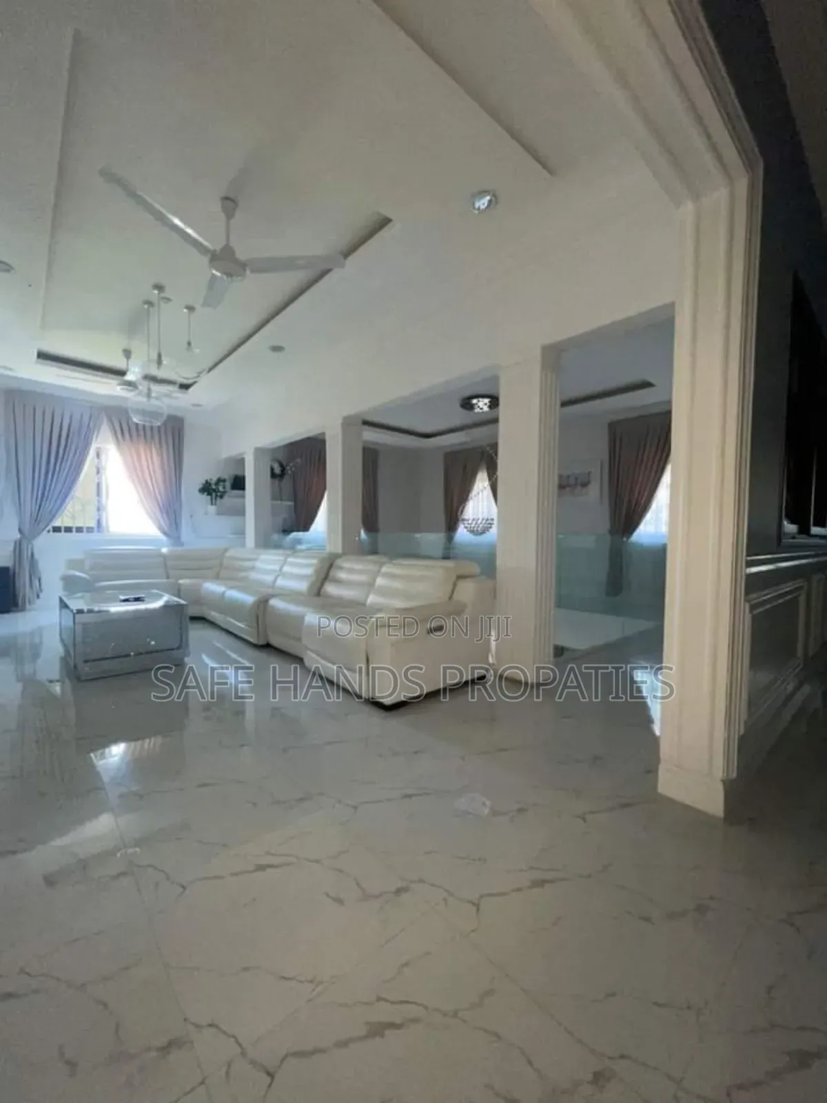 Furnished 5bdrm Mansion in Accra Metropolitan for sale