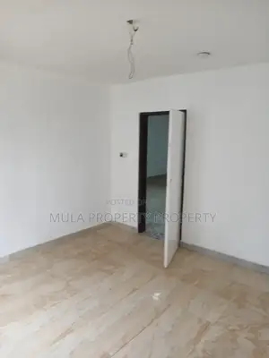 3bdrm Apartment in Mula Property, Ofankor for rent