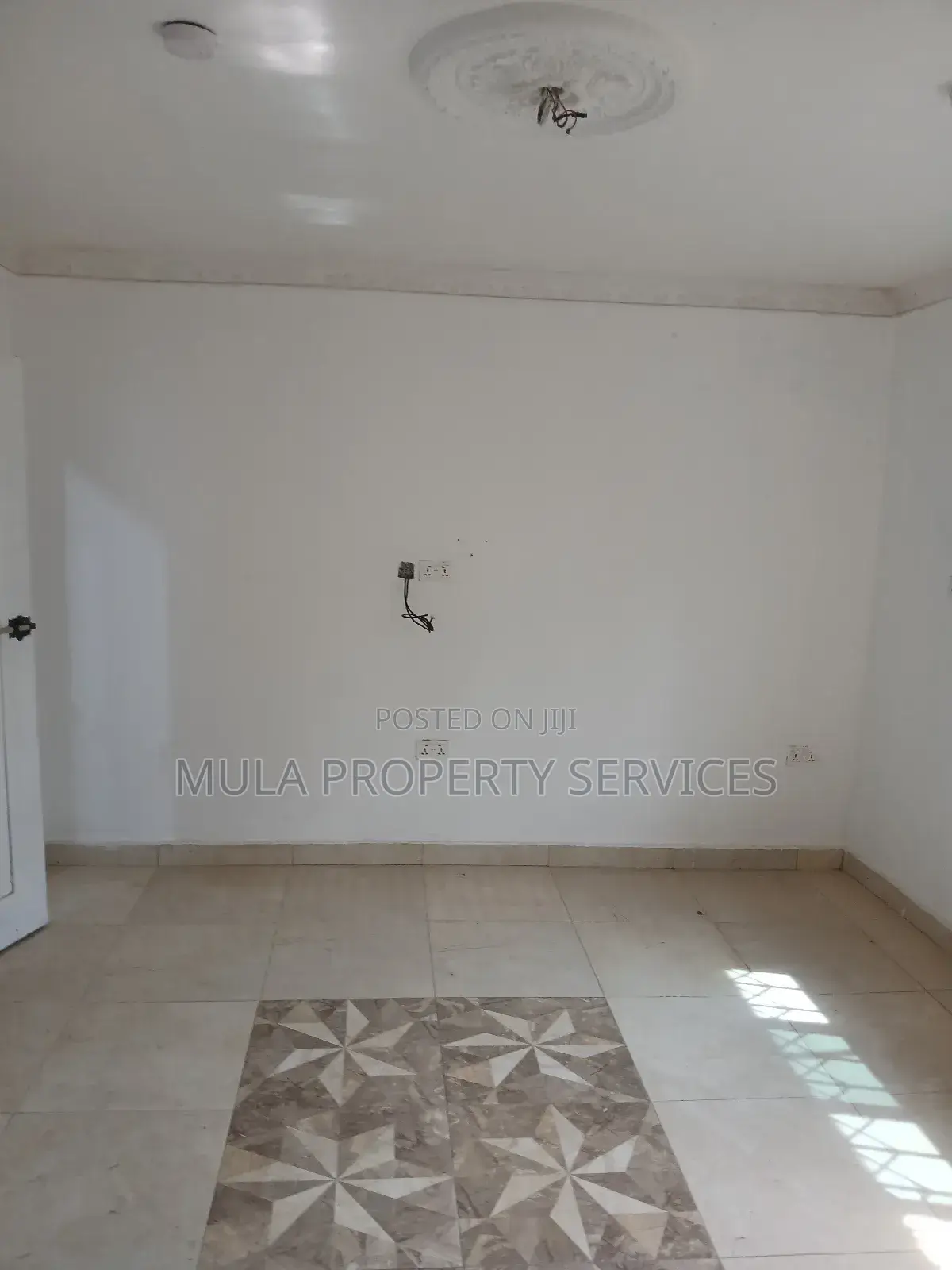 3bdrm Apartment in Mula Property, Ofankor for rent