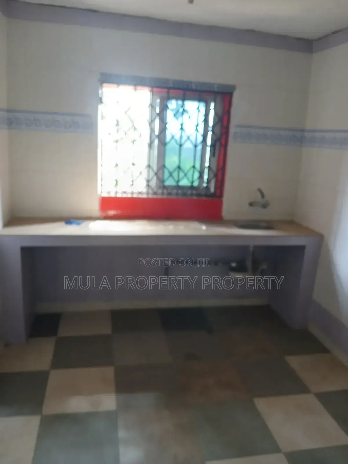 3bdrm Apartment in Mula Property, Ofankor for rent