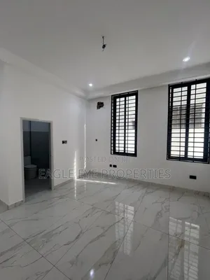 4bdrm House in School Junction for sale