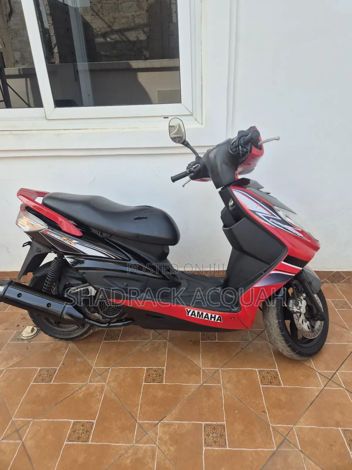 Yamaha 2009 Red