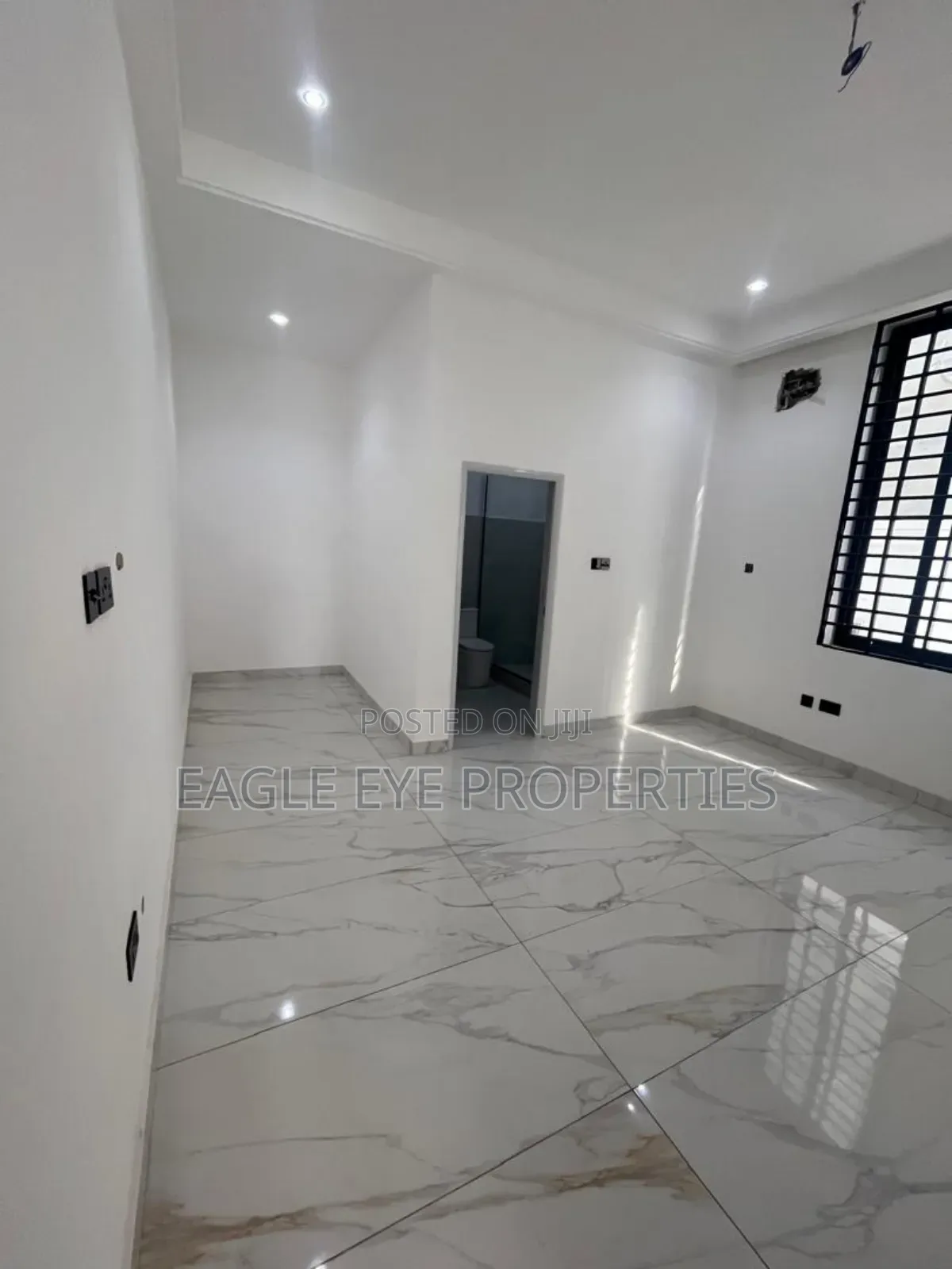 4bdrm House in School Junction for sale