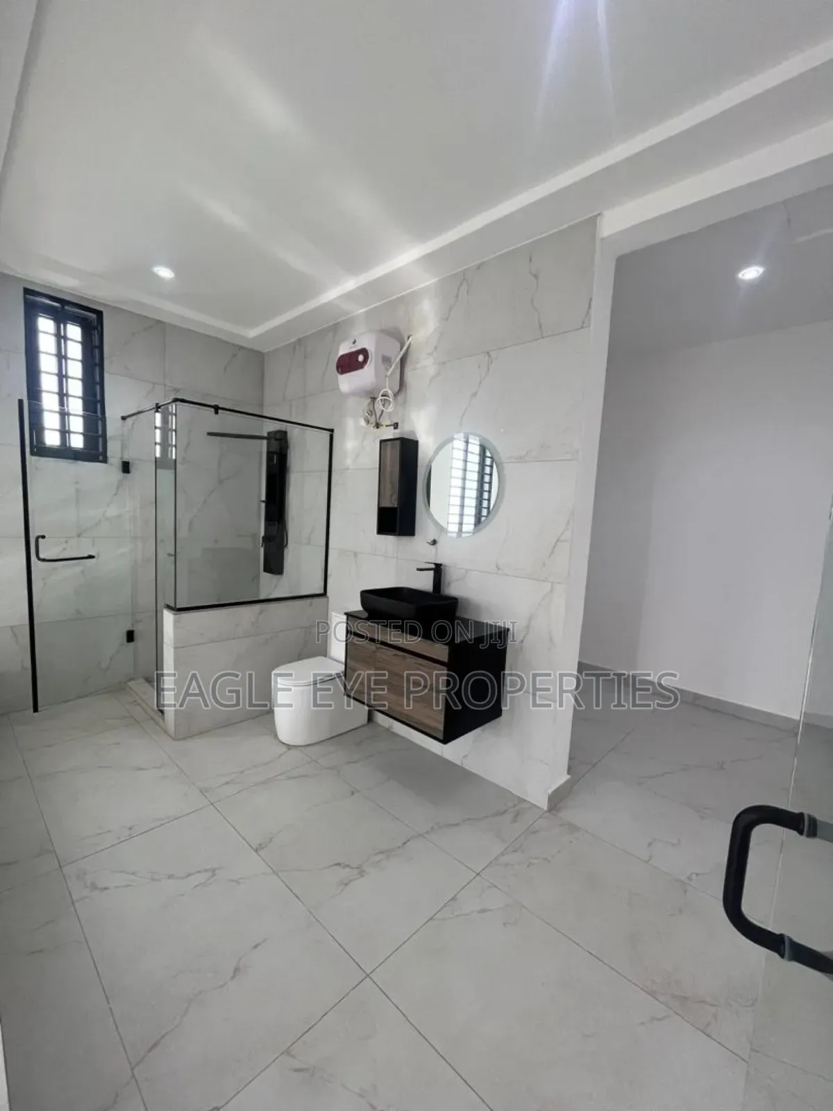 4bdrm House in School Junction for sale