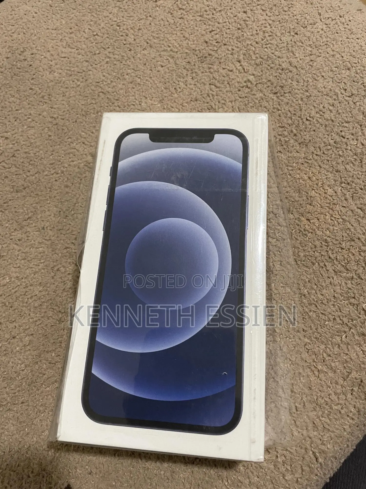 New Apple iPhone 12 64 GB Black