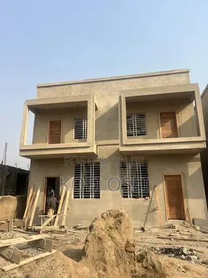 2bdrm Duplex in Amasaman for sale