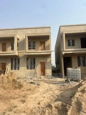 2bdrm Duplex in Amasaman for sale