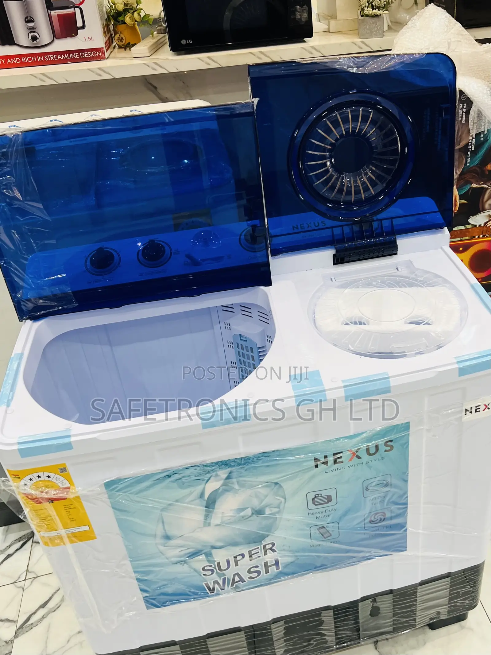 Newly Approved Semiautomatic Topload 15kg White Washingmachine