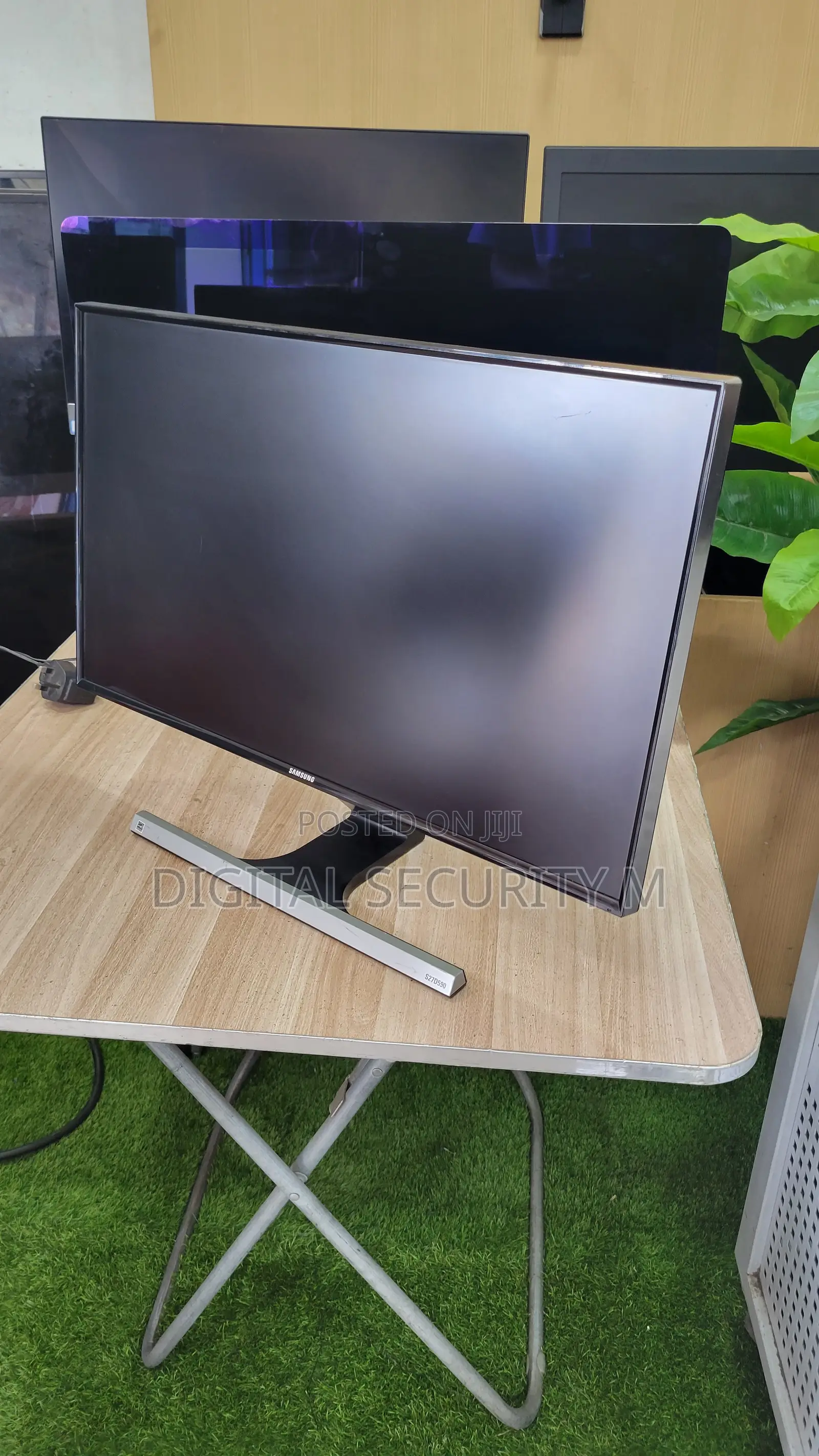 Samsung 27 Inch Wide Viewing Angle Led Monitor