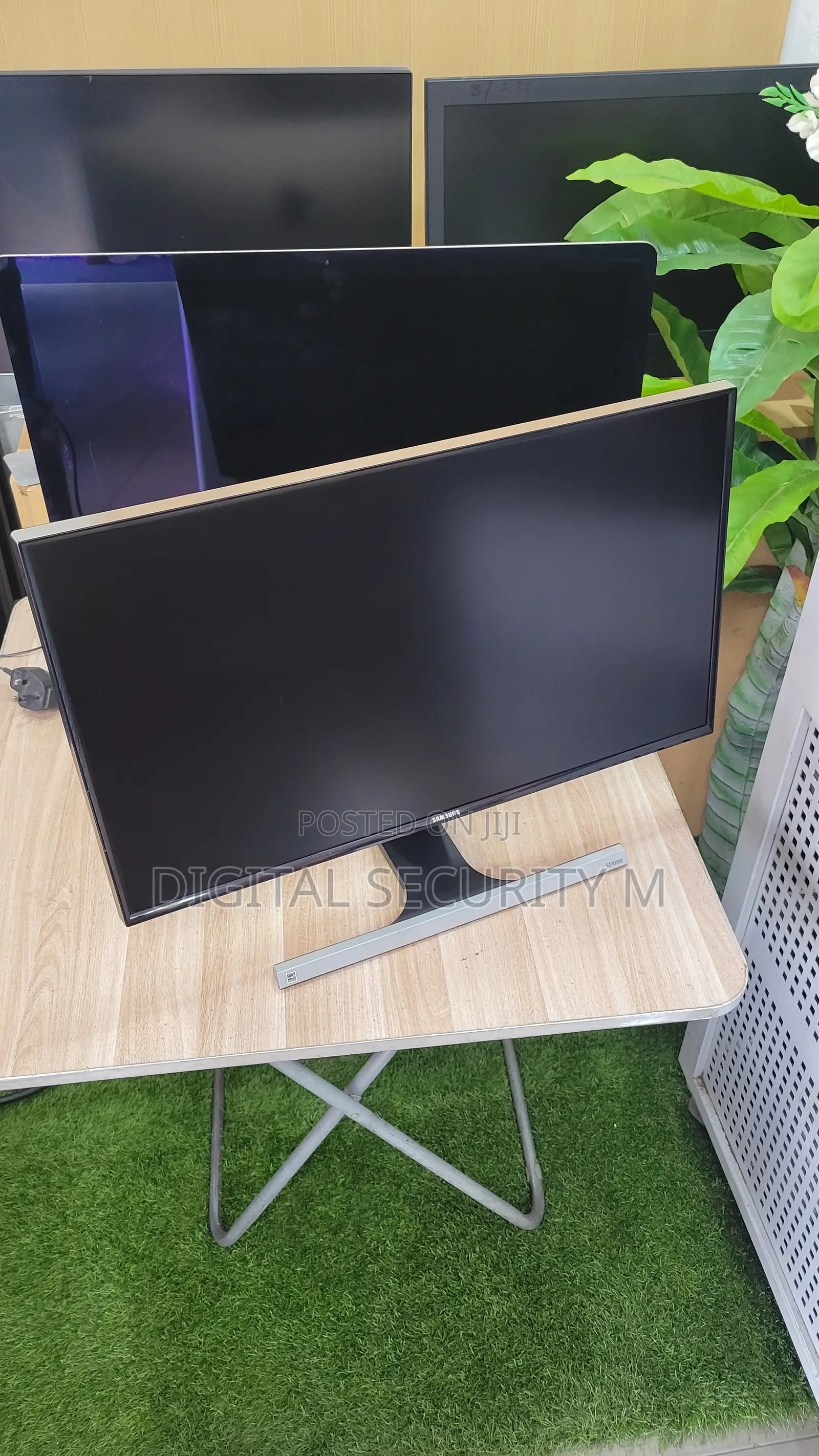 Samsung 27 Inch Wide Viewing Angle Led Monitor