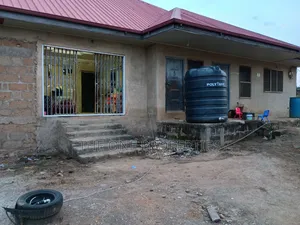 4bdrm House in Adjen Kotoku -, Amasaman for sale