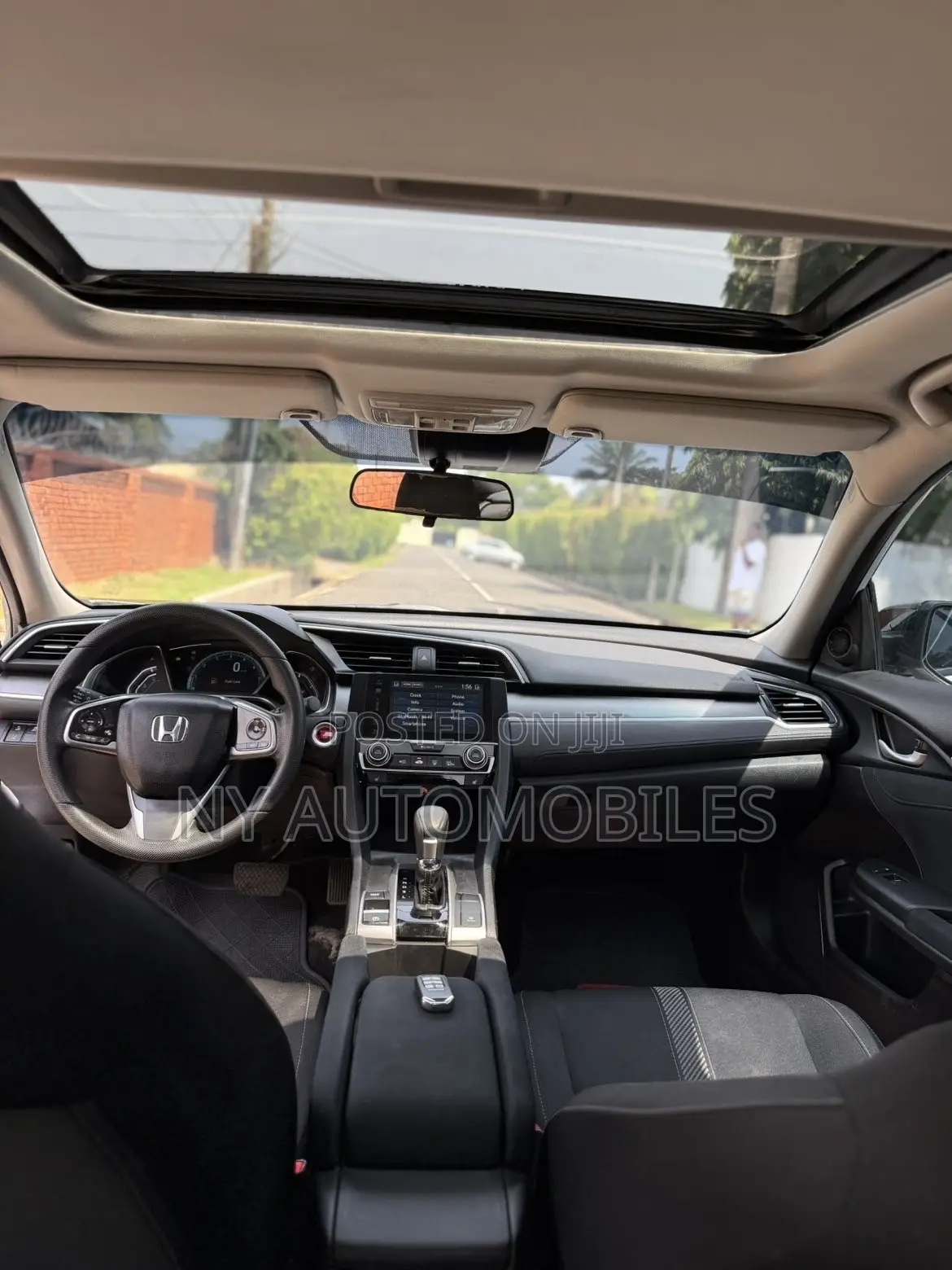 Honda Civic EX Sedan 2018 White