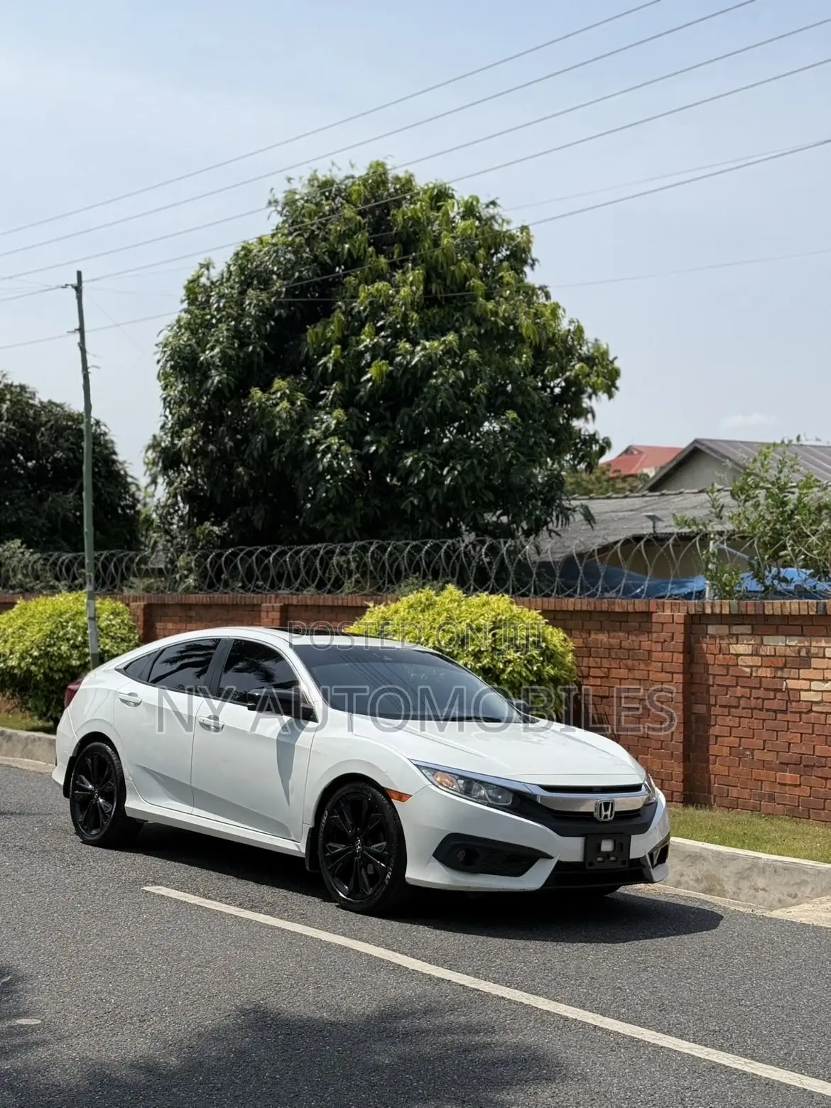 Honda Civic EX Sedan 2018 White