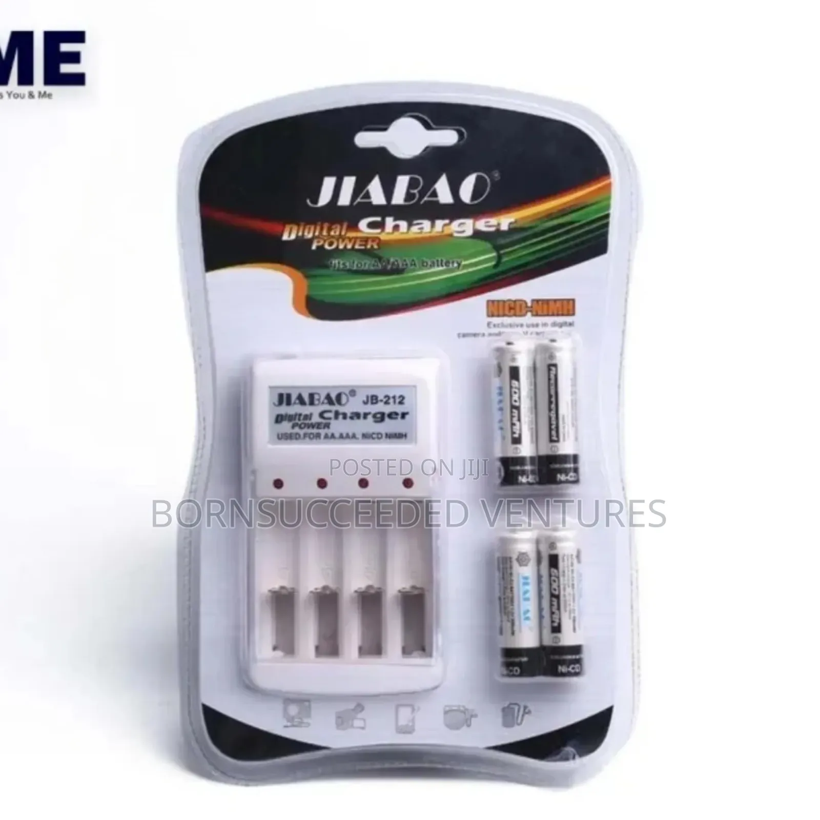 Original Universal Battery Charger With Free 4 Batteries