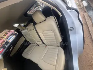 Ford Edge SEL 4dr FWD 2017 White