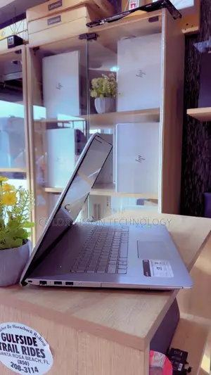 Laptop HP Envy 17t 16GB Intel Core i7 SSD 1T
