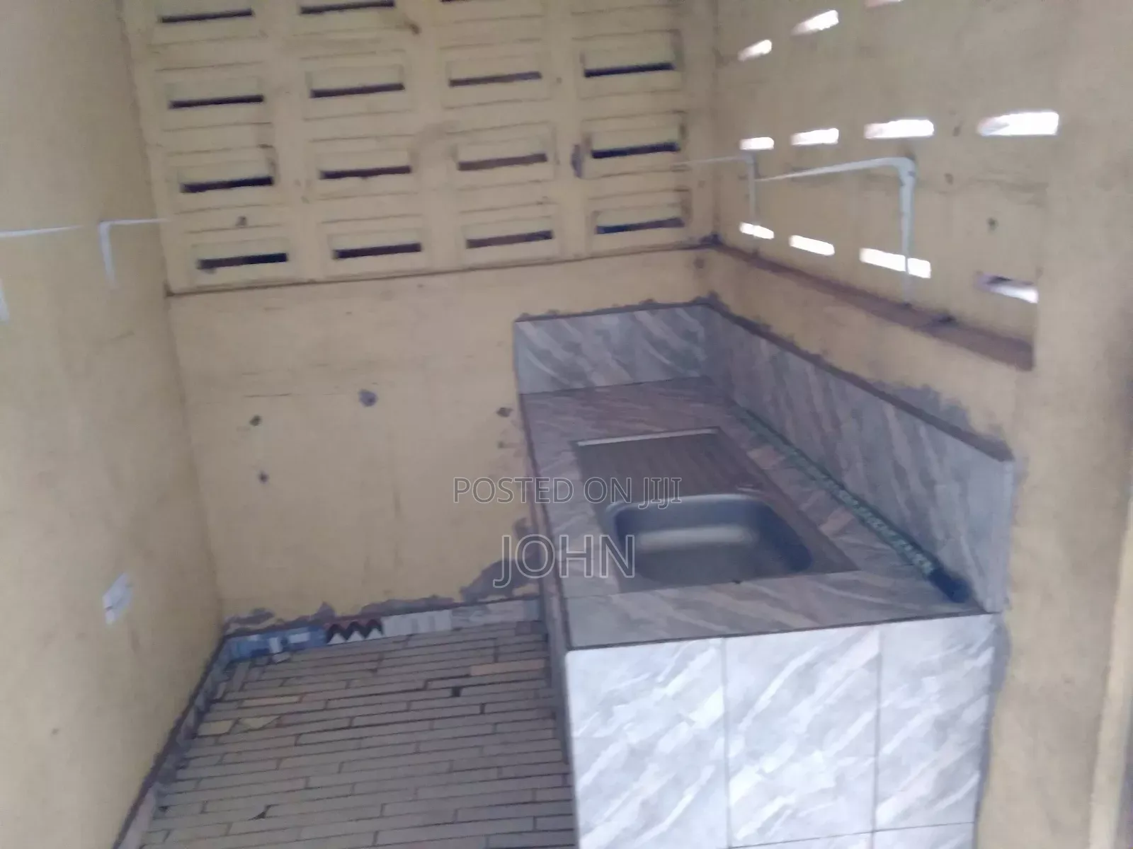 1bdrm Room & Parlour in Survivorestates, Manhean for rent