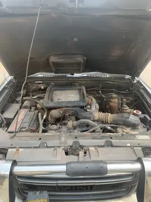 We Was Car Engine to Look Clean, No Damage and Also Detailing Service