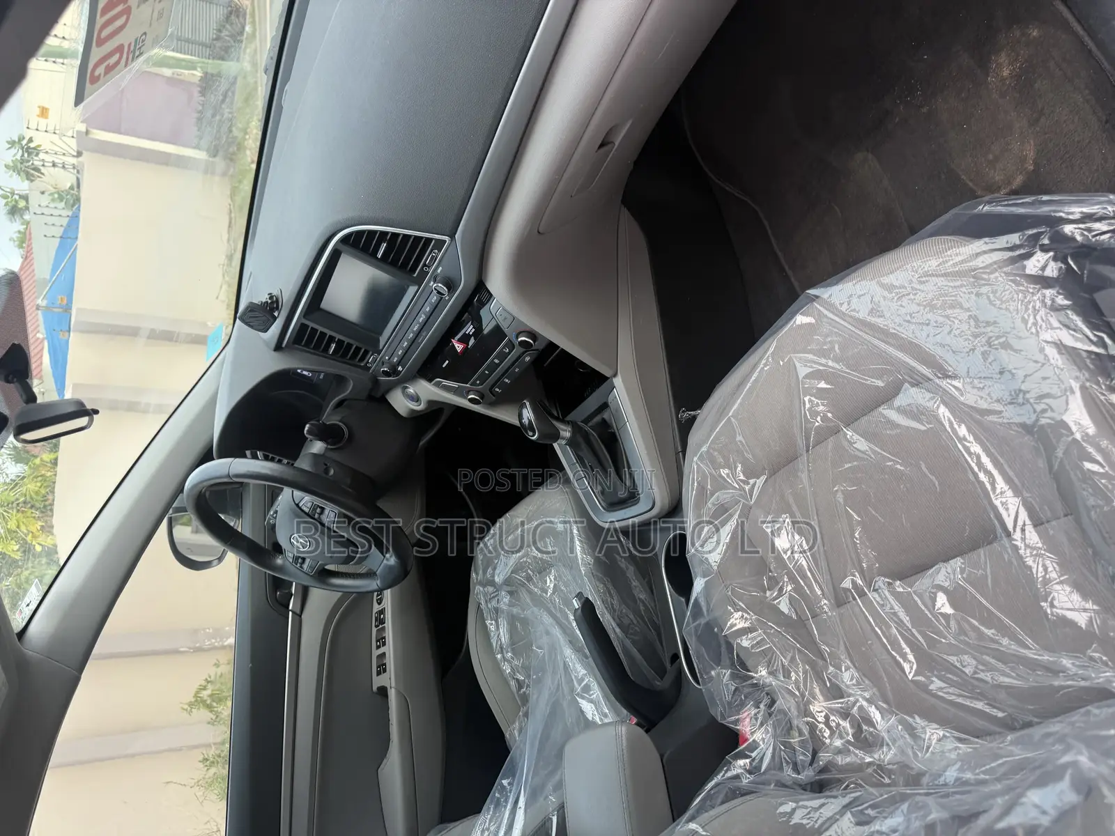 2017 Model Hyundai Elantra for Rent