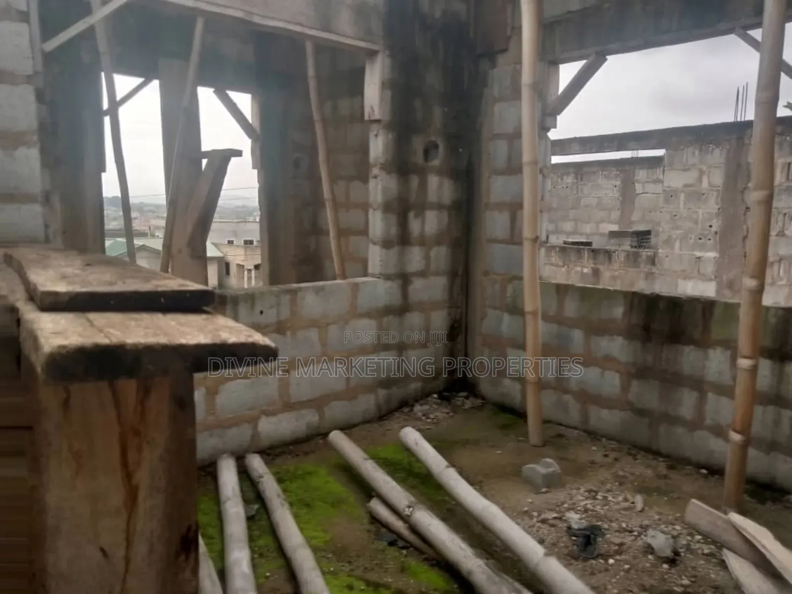 4bdrm House In Franco Estates Area, Ofankor For Sale
