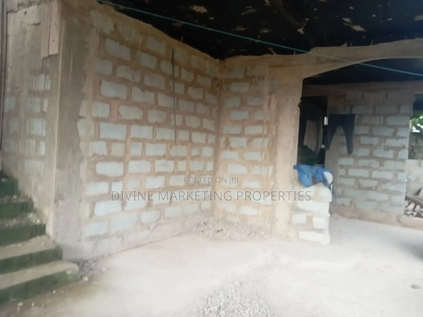 4bdrm House In Franco Estates Area, Ofankor For Sale
