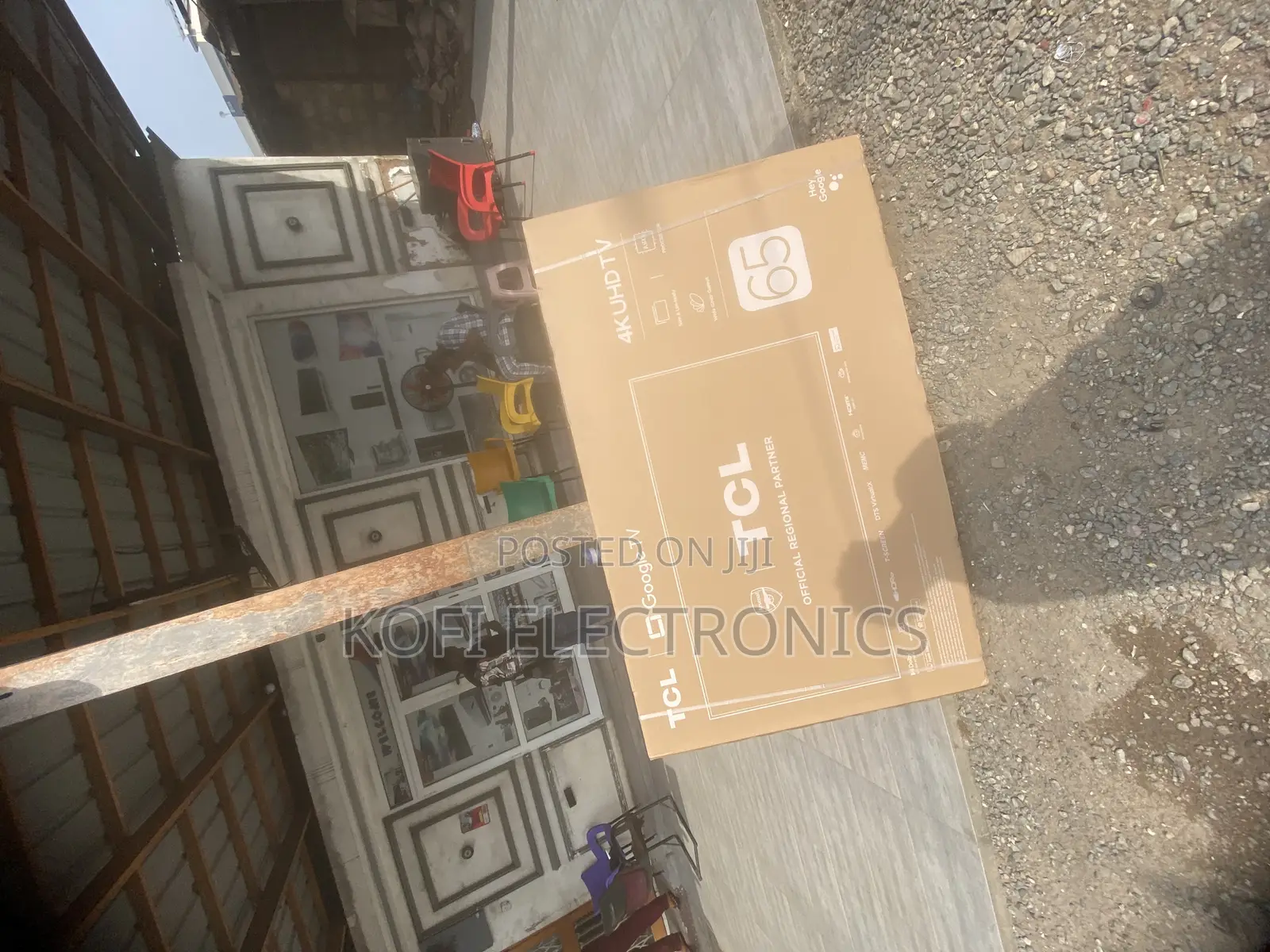 Bring Glamorous Movie Nights Alive With TCL 65-Inch Tv