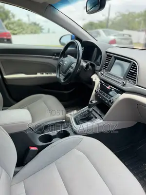 Hyundai Elantra 2017 Blue