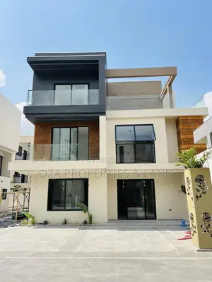 4bdrm Townhouse/Terrace in East Legon Hills for sale